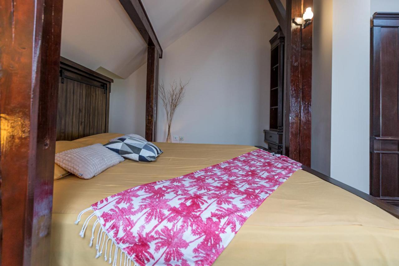 Casa Chintoan - Adult Only Bed & Breakfast คอนสตันซา ภายนอก รูปภาพ